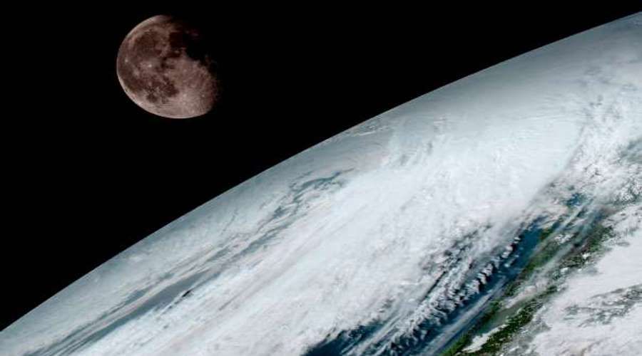 The next-generation weather satellite has sent the first images of the Earth